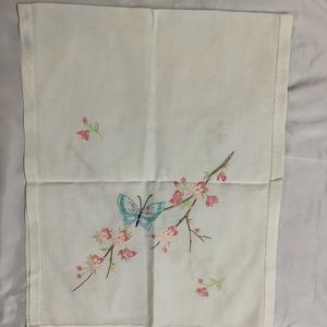 Vintage hand, embroidered table top runner